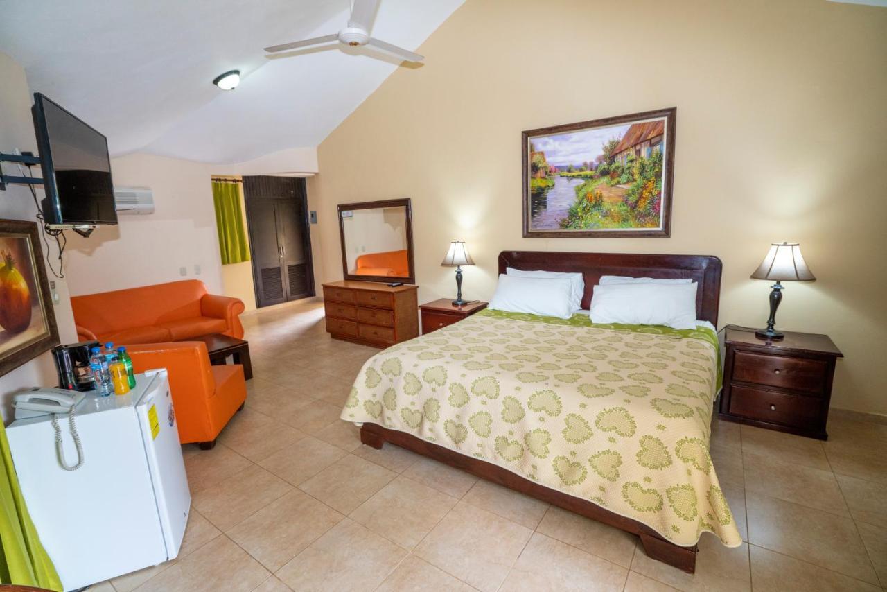 Hotel River Club & Jarabacoa