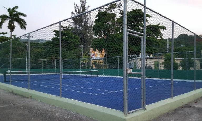 Apartment Private 2 Bedroom Beachfront Penthouse Ocho Rios, Jamaica