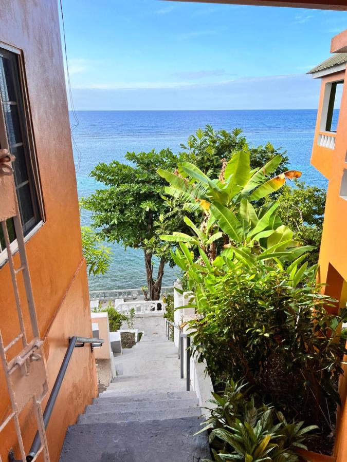 The At Pineapple Cove Resort 3*
