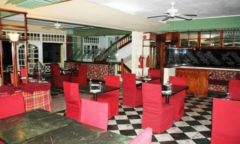 Private 2 Bedroom Beachfront Penthouse Ocho Rios, Jamaica Ocho Rios