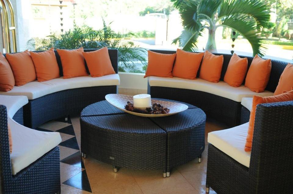 Hotel Grand Las Galeras Suites & 4*