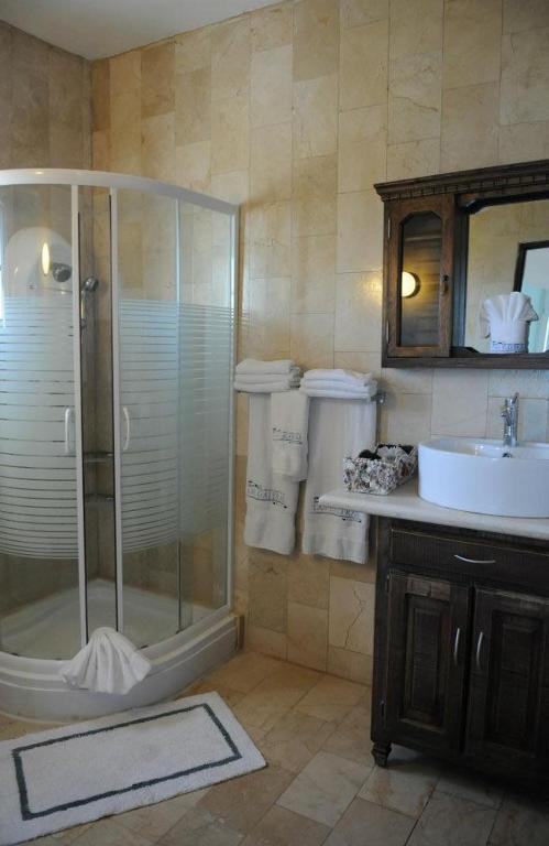 Grand Las Galeras Suites & 4* Samana