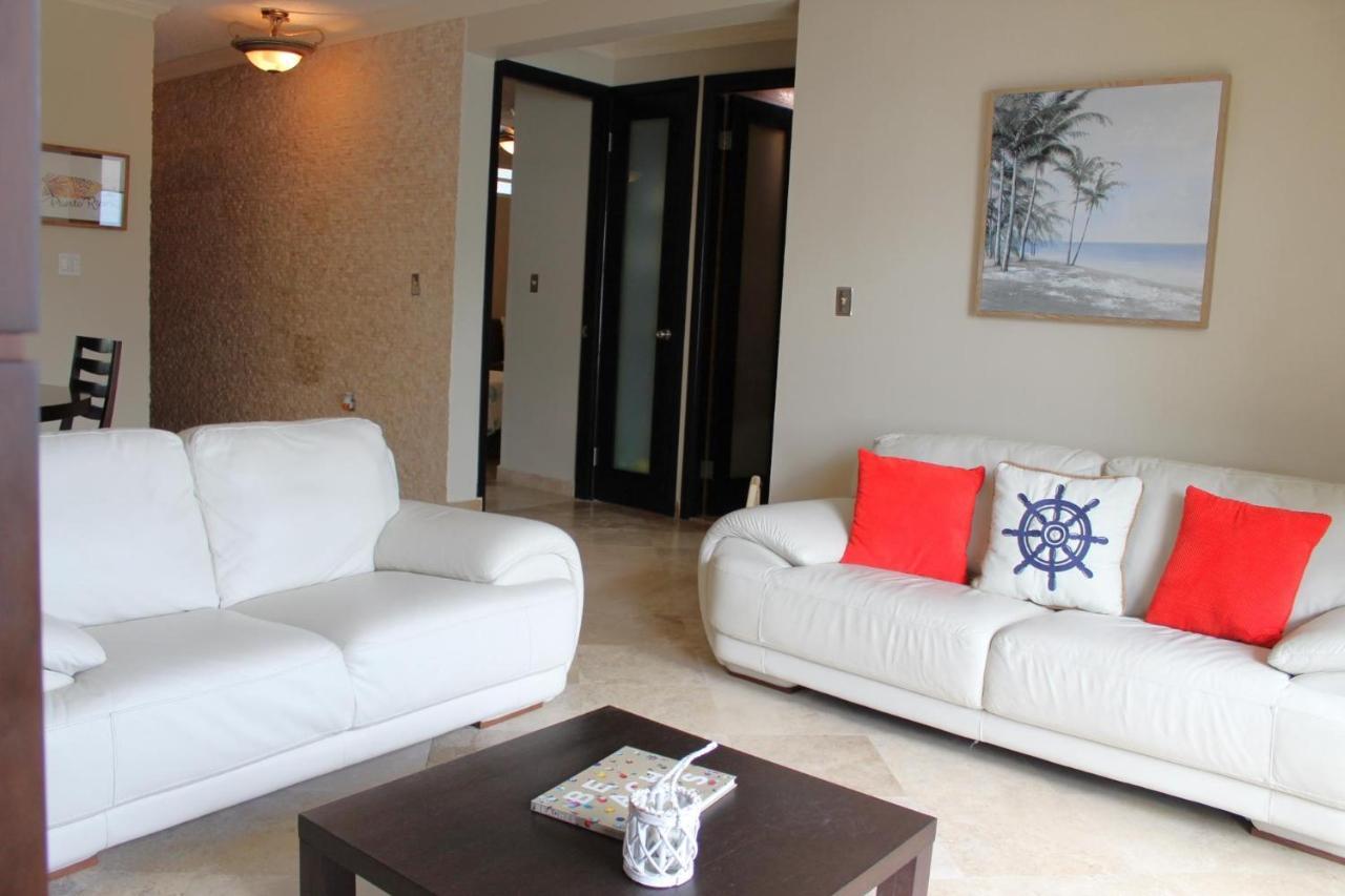 Apartment Beachfront 5th Floor At Pelican Reef