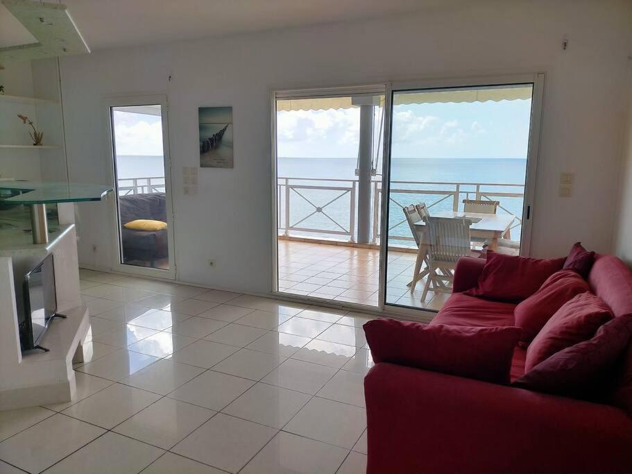 Bel Avec Piscine, Face A La Apartment Gourbeyre