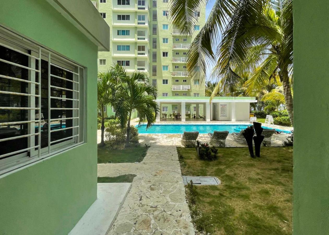 Escape Oceanfront 3br In Avenida Espana 9flr With Pool Apartment