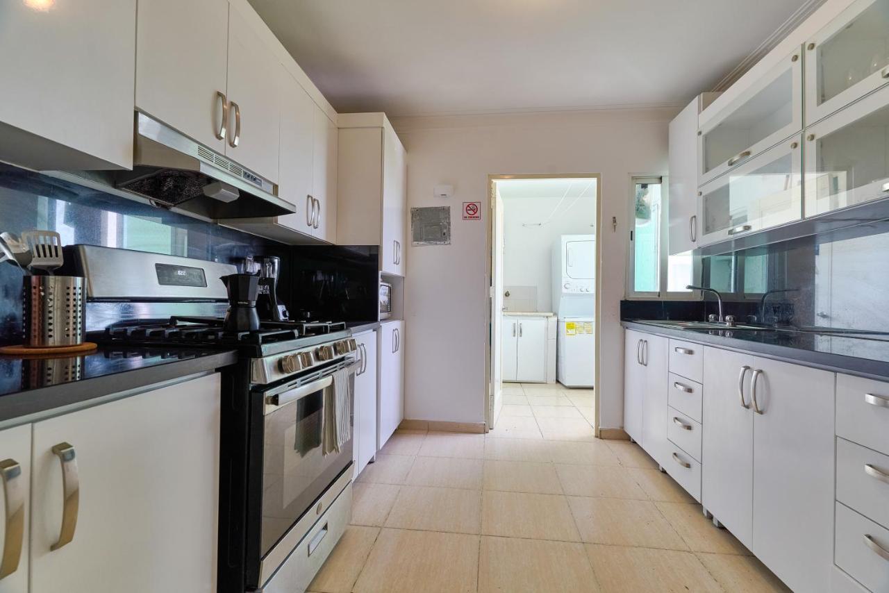 Escape Oceanfront 3br In Avenida Espana 9flr With Pool Apartment
