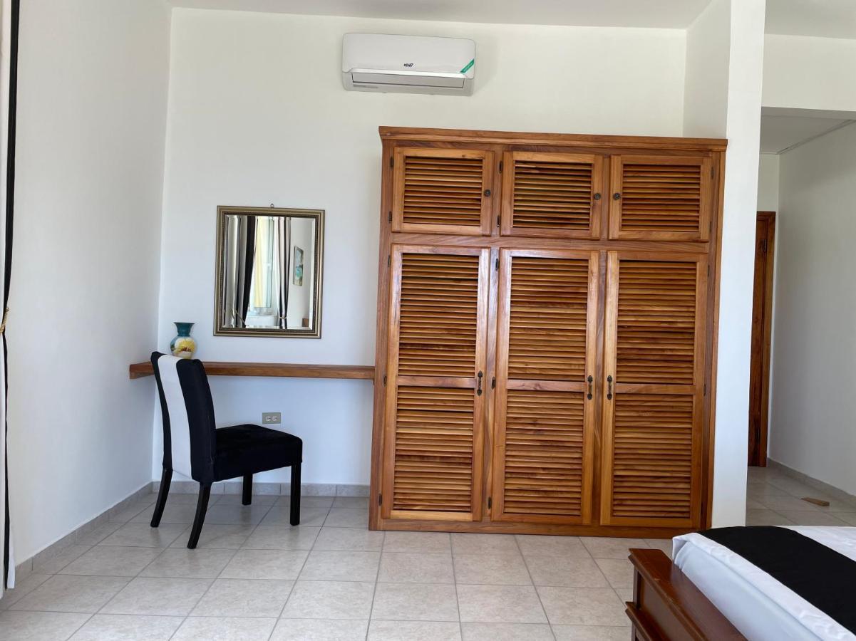 Apartment Spring Garden Mobay Luxurious *