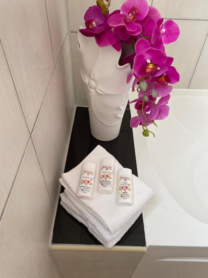 Spring Garden Mobay Luxurious Apartment *