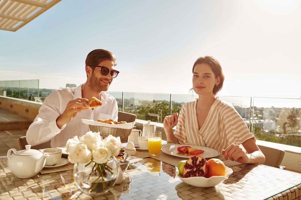 El Embajador, A Royal Hideaway Hotel