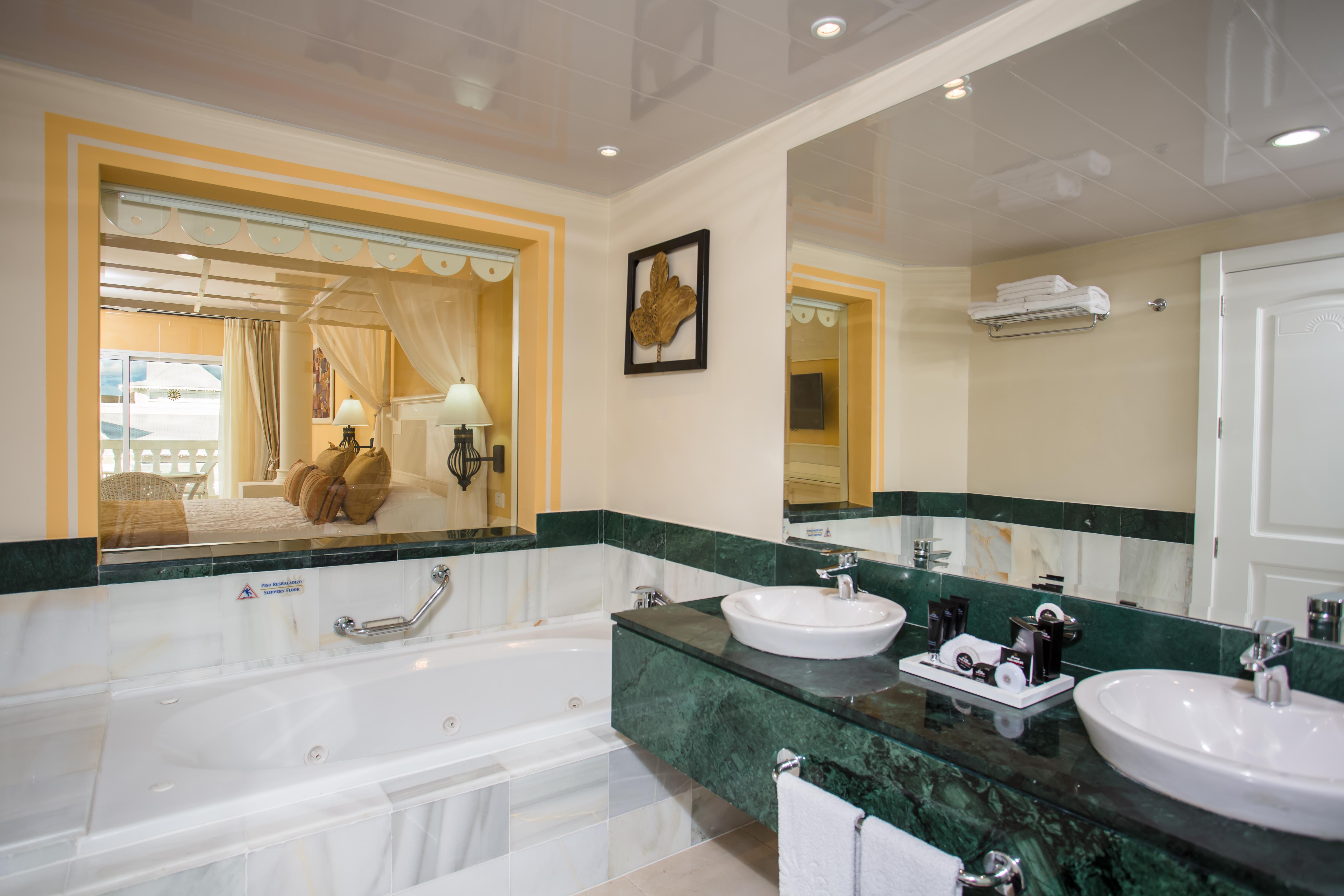 Bahia Principe Luxury Bouganville (adults Only)