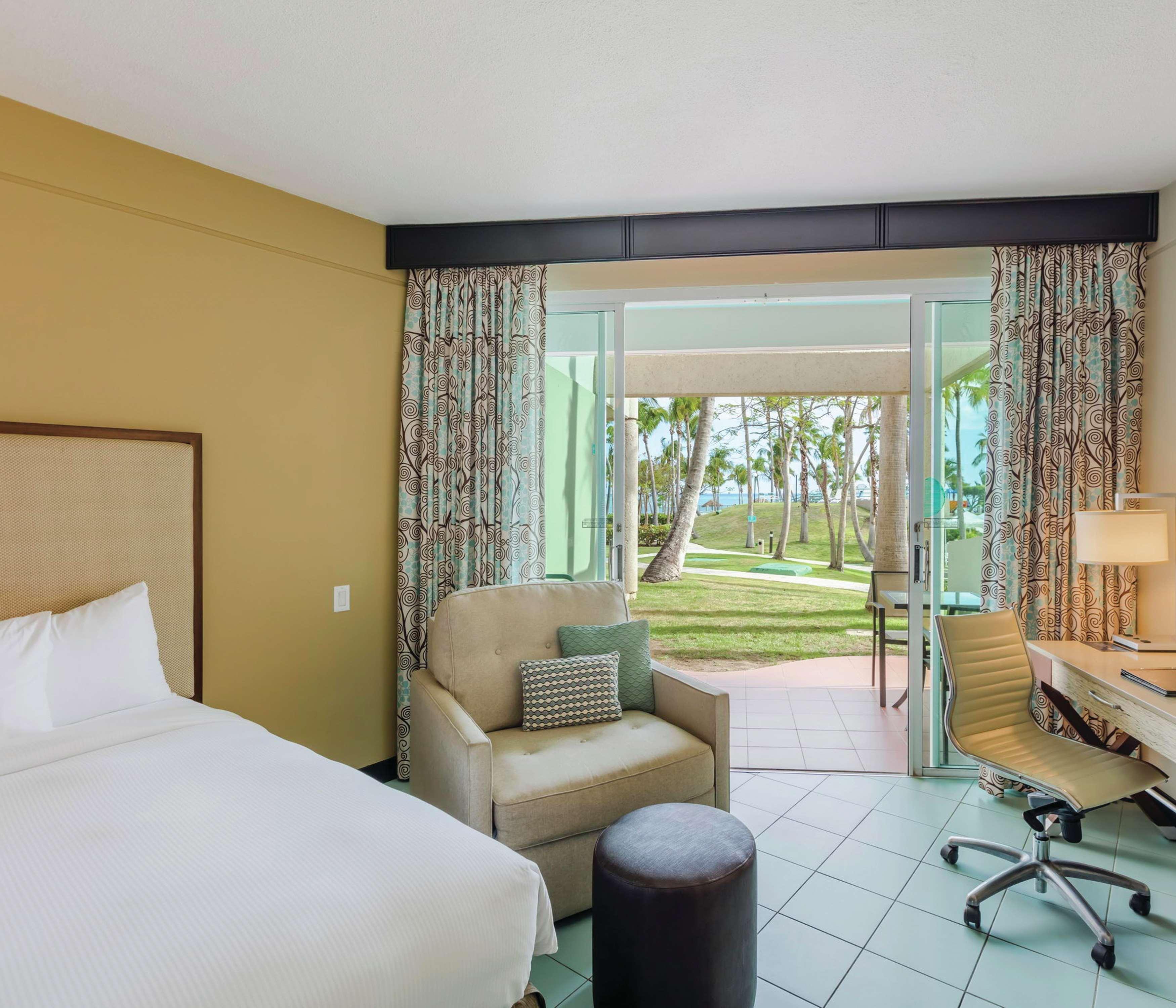 Hilton Golf & Casino