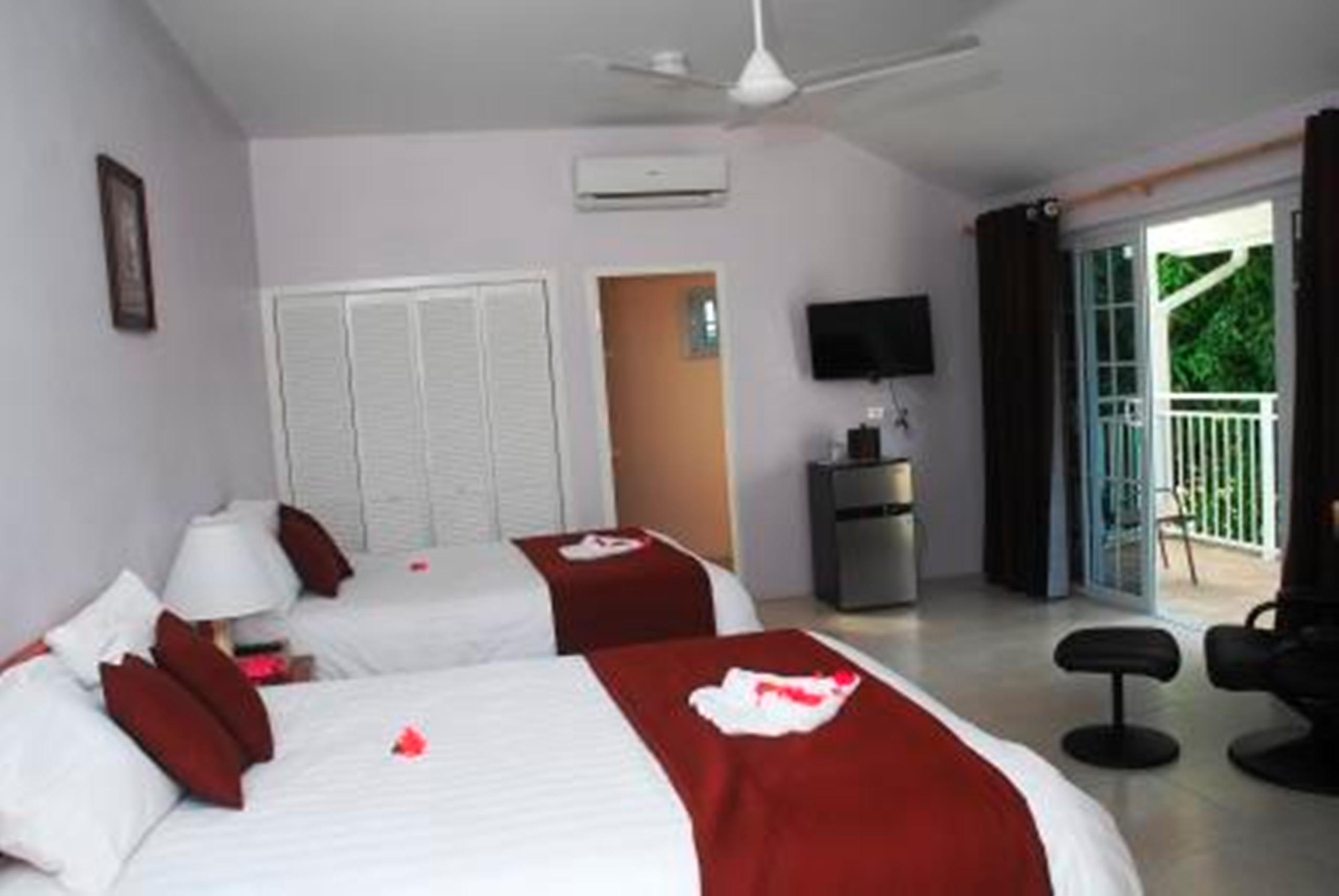 Rondel Village 3*