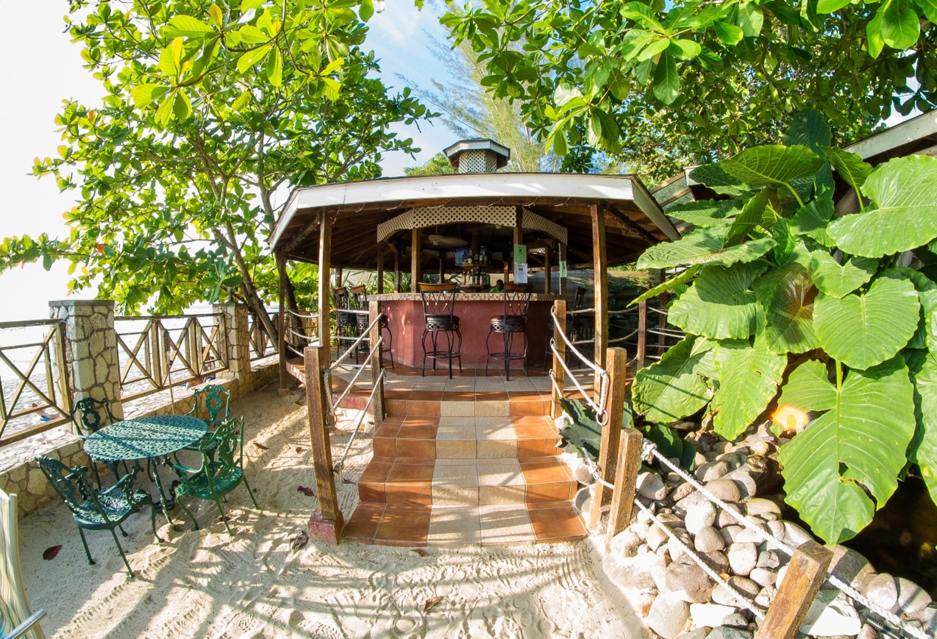 Rondel Village 3*