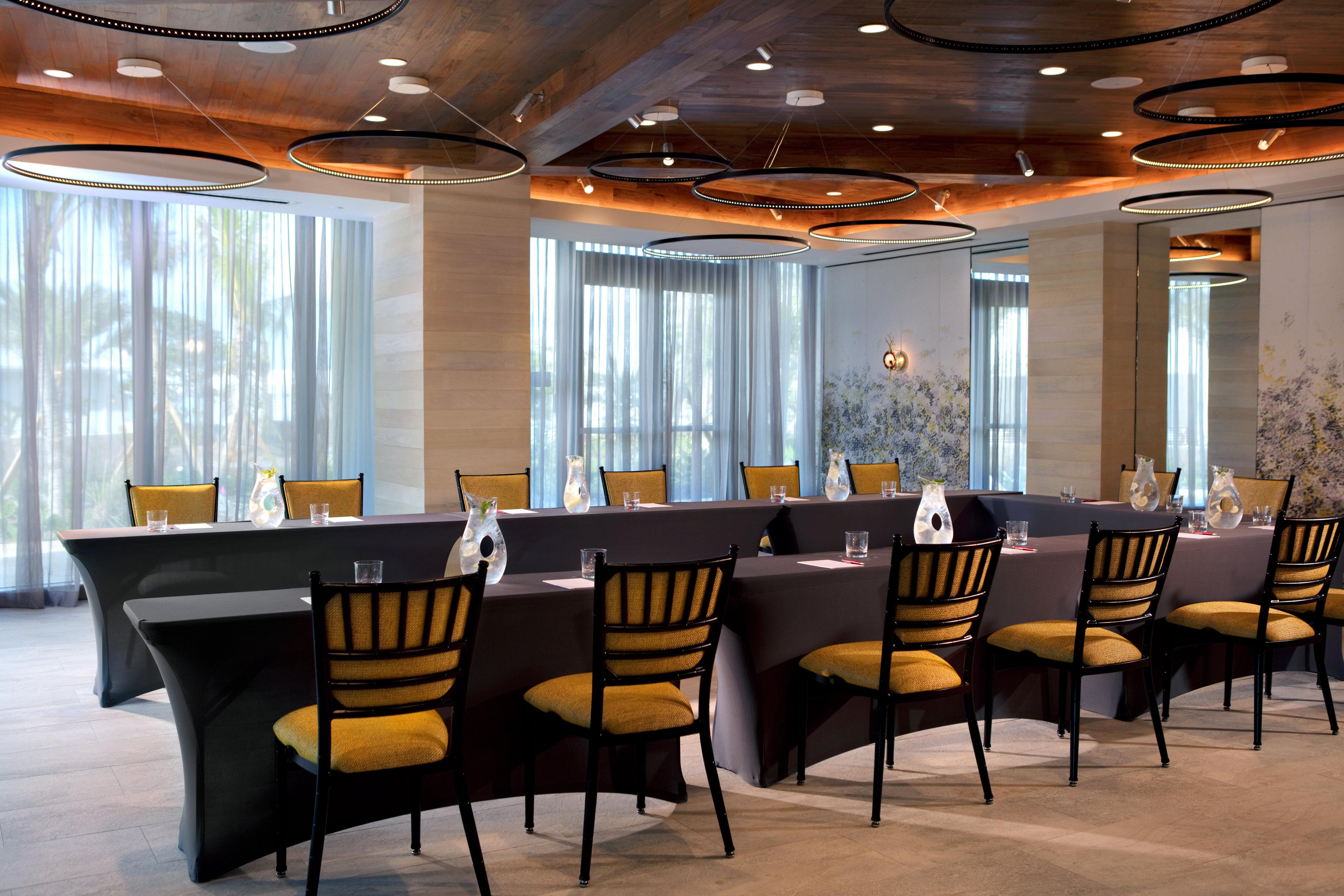 Kimpton Seafire + By Ihg 5* West Bay