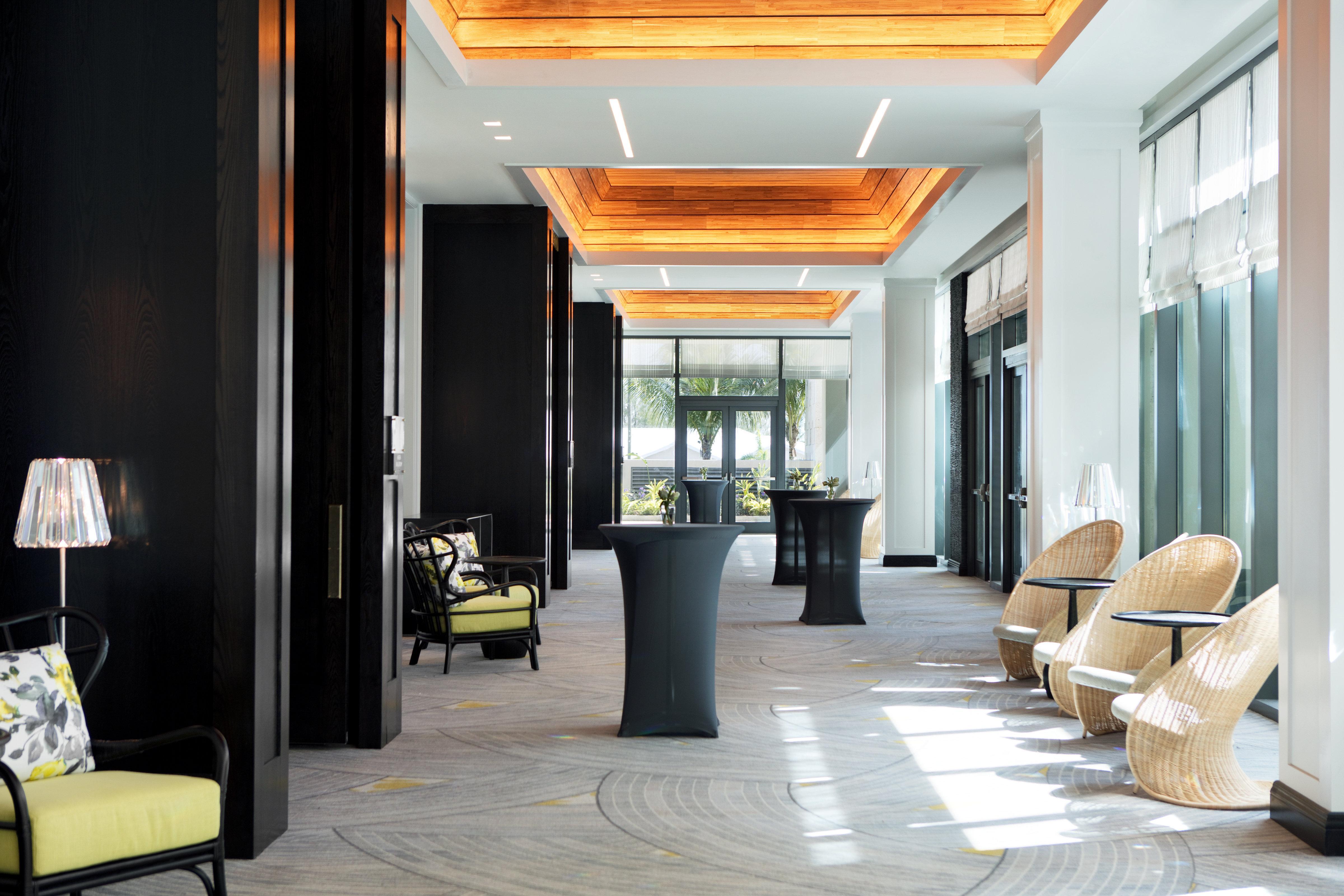 Resort Kimpton Seafire + By Ihg West Bay