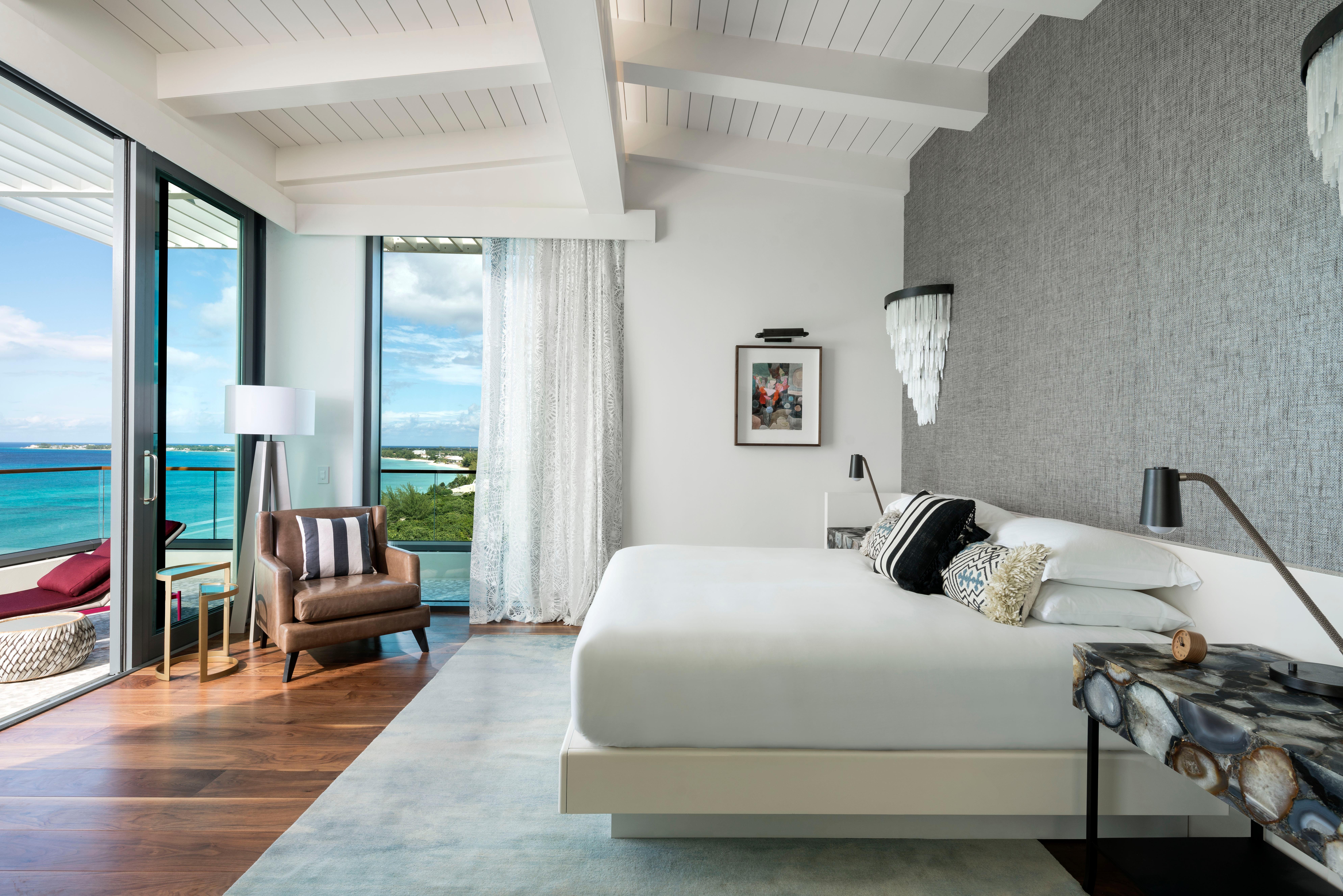 Resort Kimpton Seafire + By Ihg