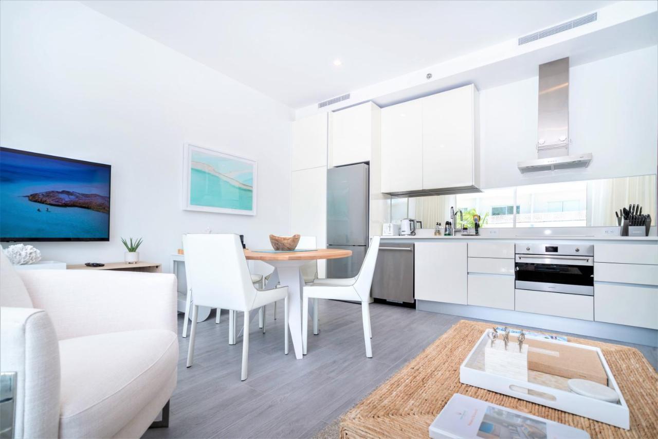 Cayman Luxury At The Grove Apartamento West Bay