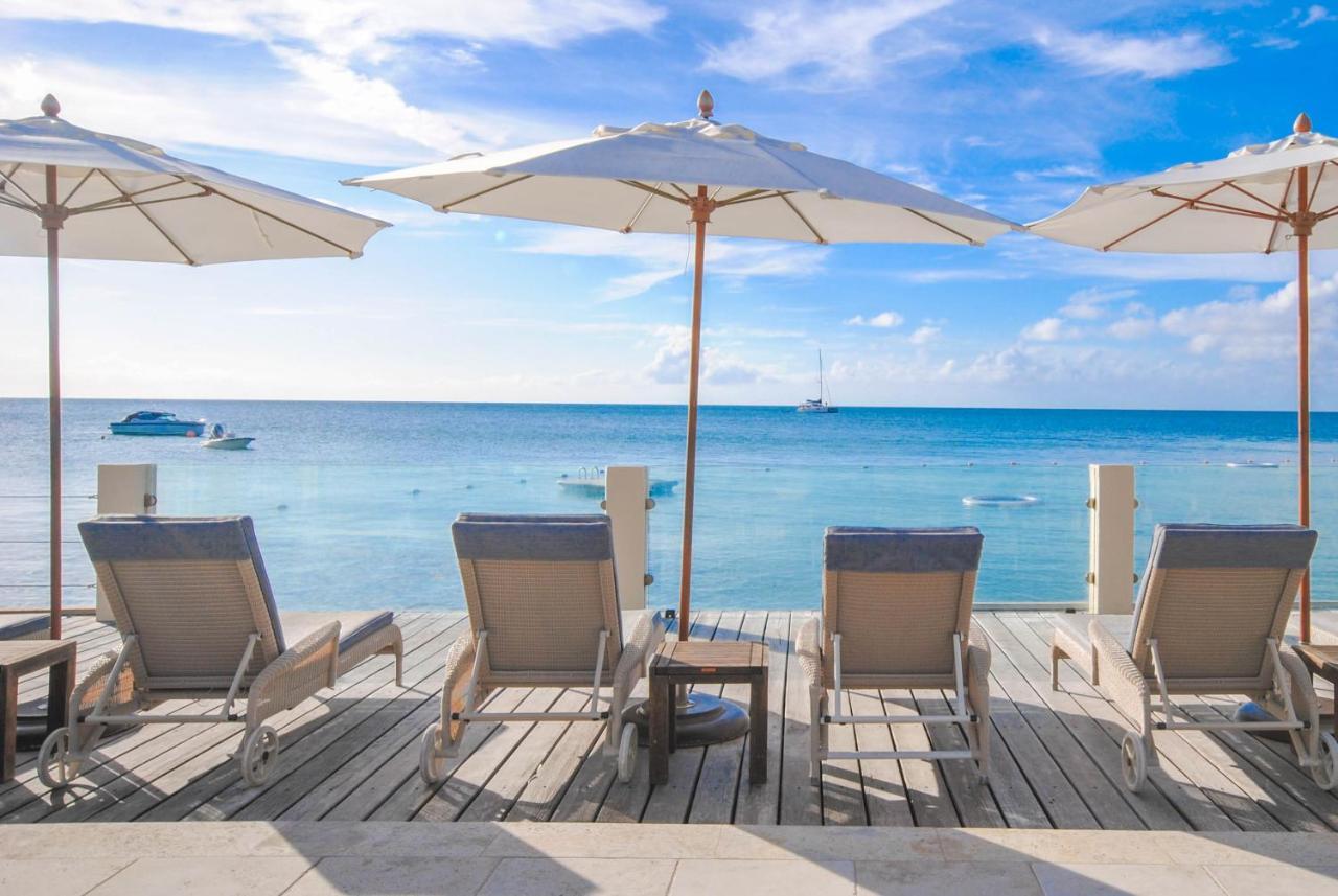 Blue Waters And 5* St. John's