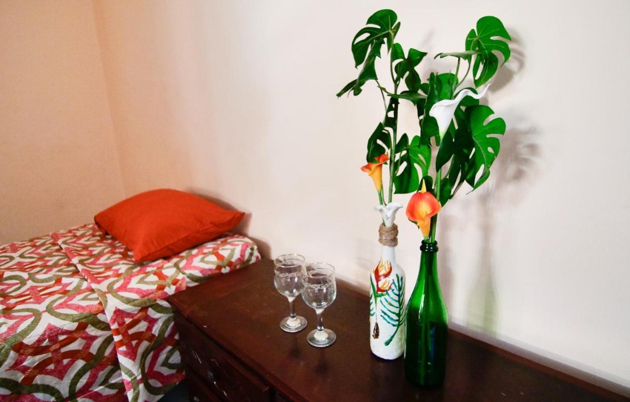 Homestay 876 Ja Oasis & - By Airport Kingston