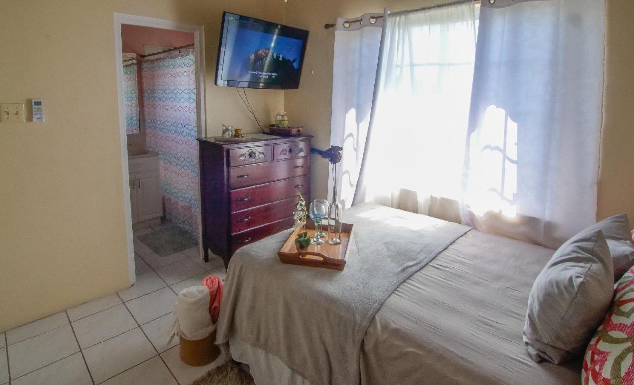 876 Ja Oasis & - By Airport Homestay