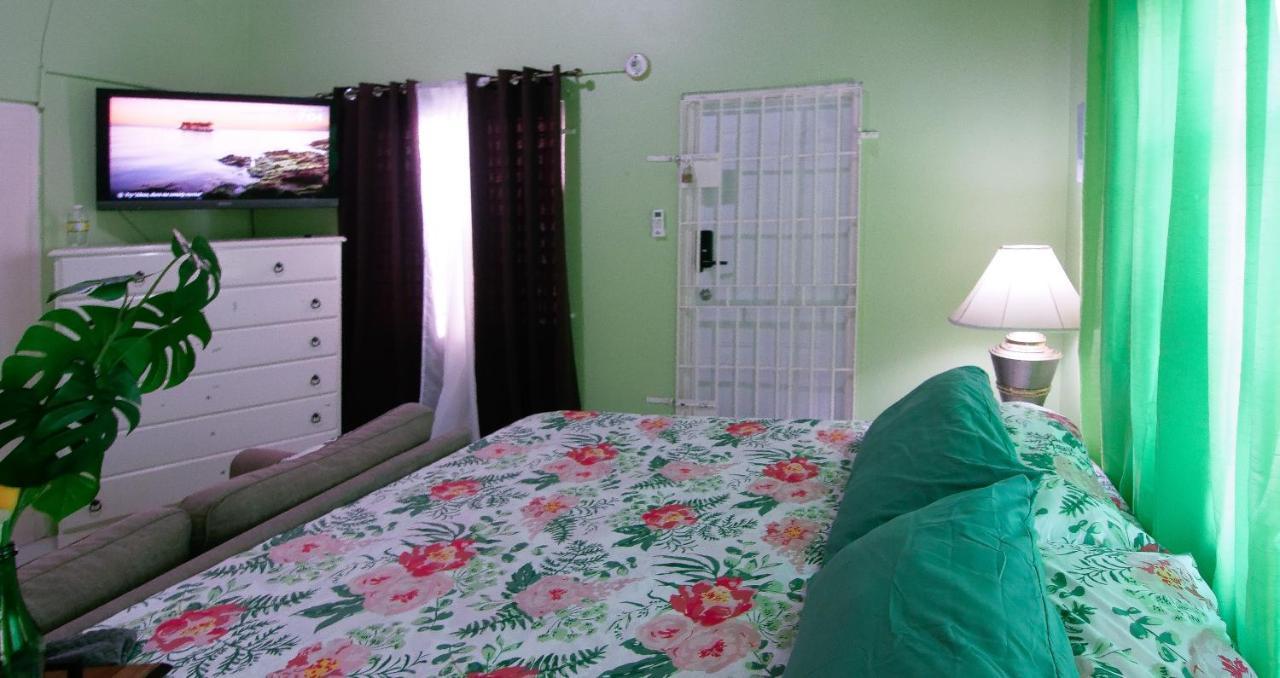 876 Ja Oasis & - By Airport Homestay