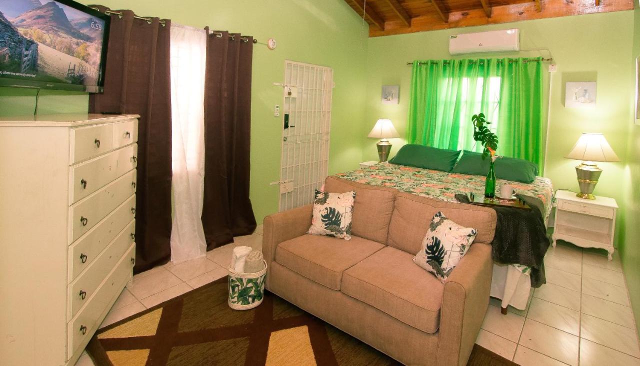 Homestay 876 Ja Oasis & - By Airport *