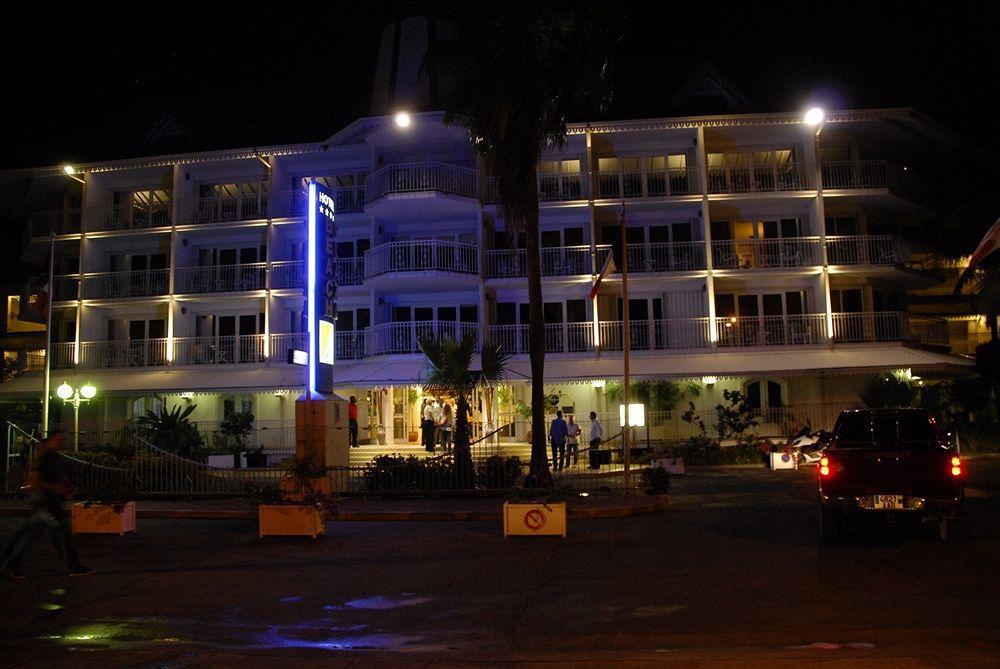 Hotel Beach Plaza (adults Only)