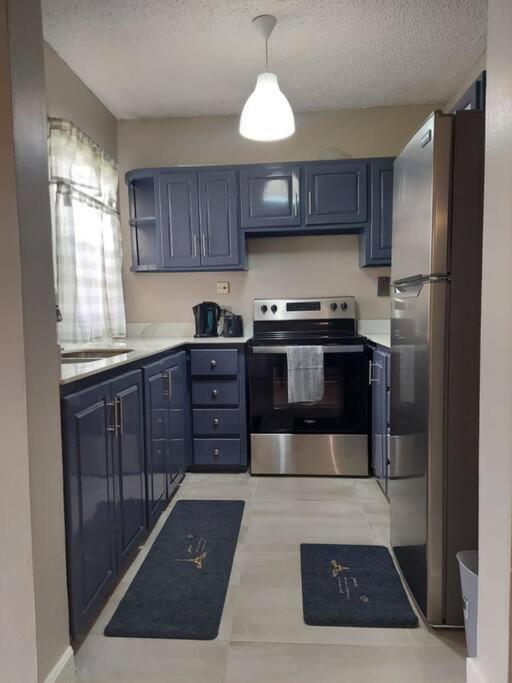 Modern At The Worthington Kingston