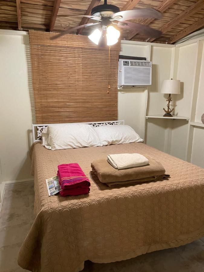 Naniqui Cottage - Only Adults -Parking Golf Car Only * Isla Culebra