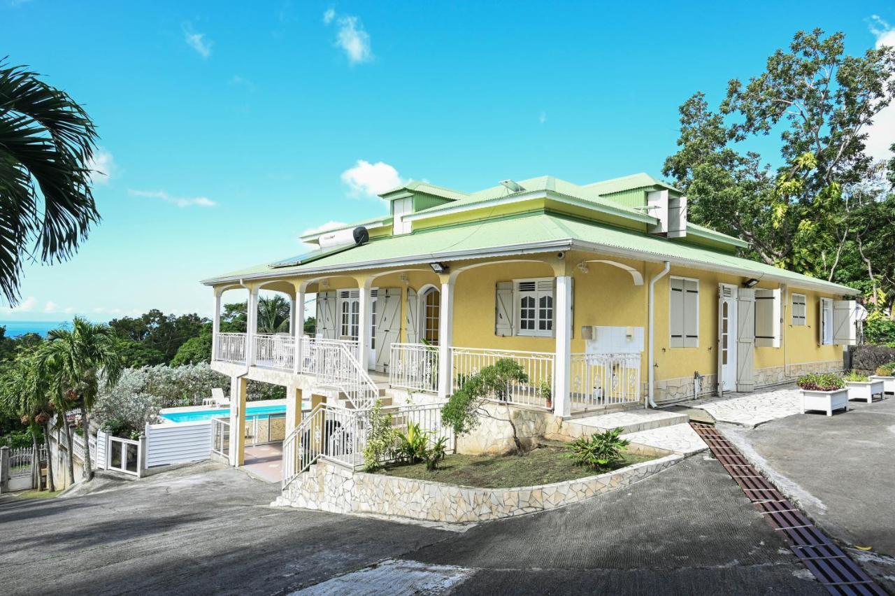 D Ennry Villa Pointe-Noire