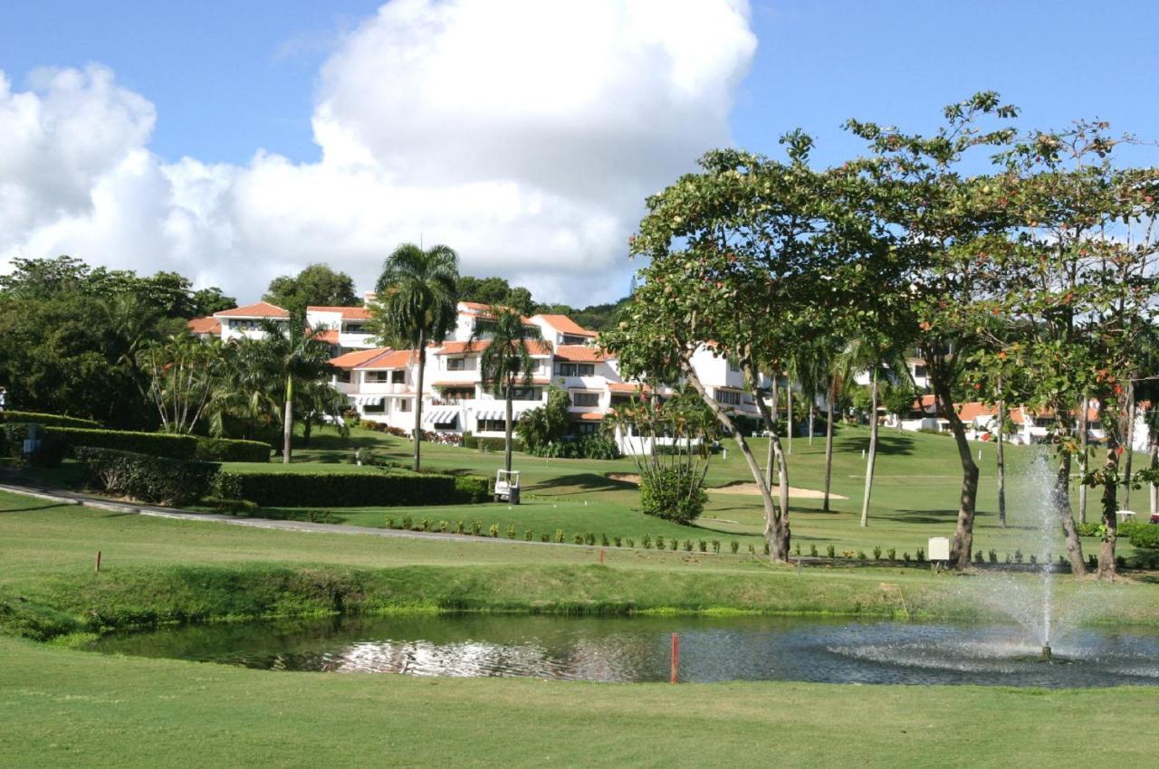 Two-bedroom Oceanfront At Rio Mar Apartamento *