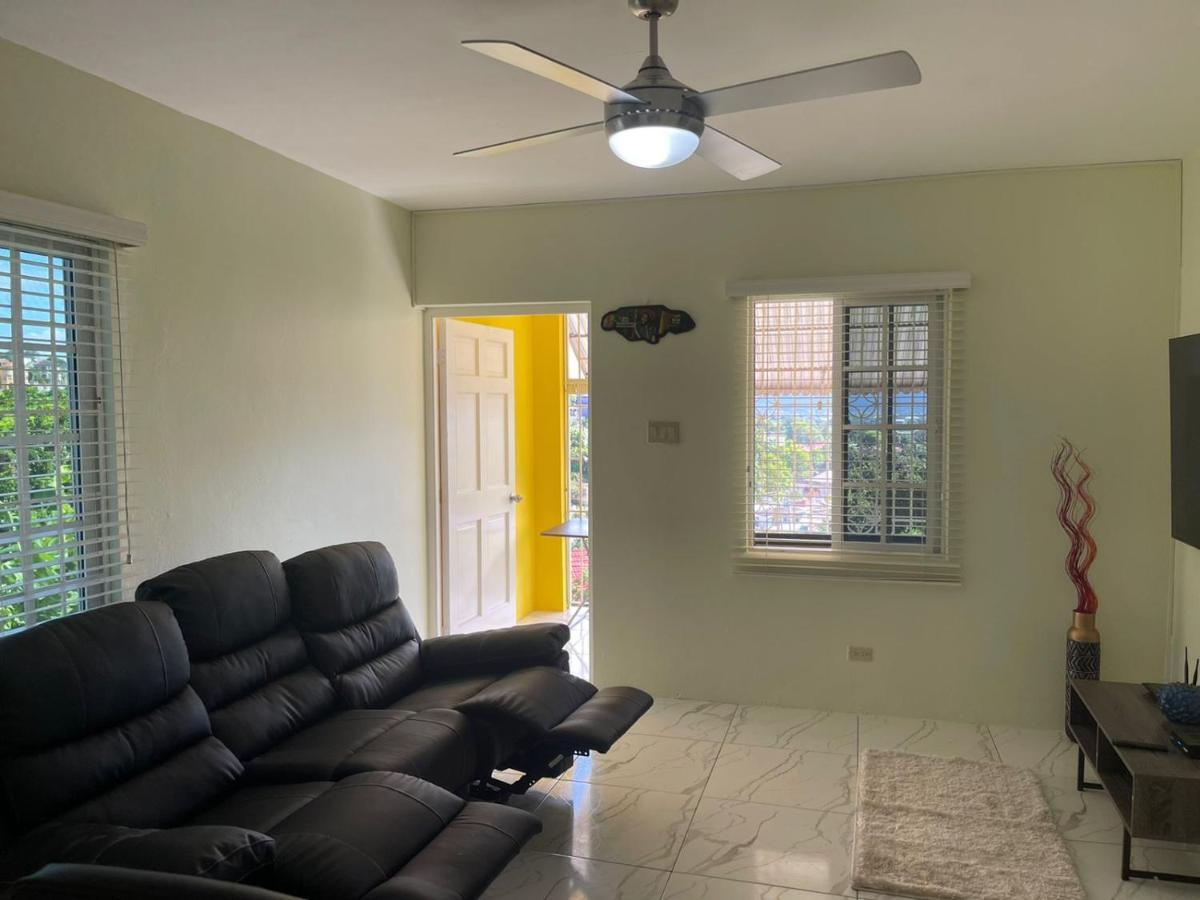 Guest house Three Palm Montego Bay