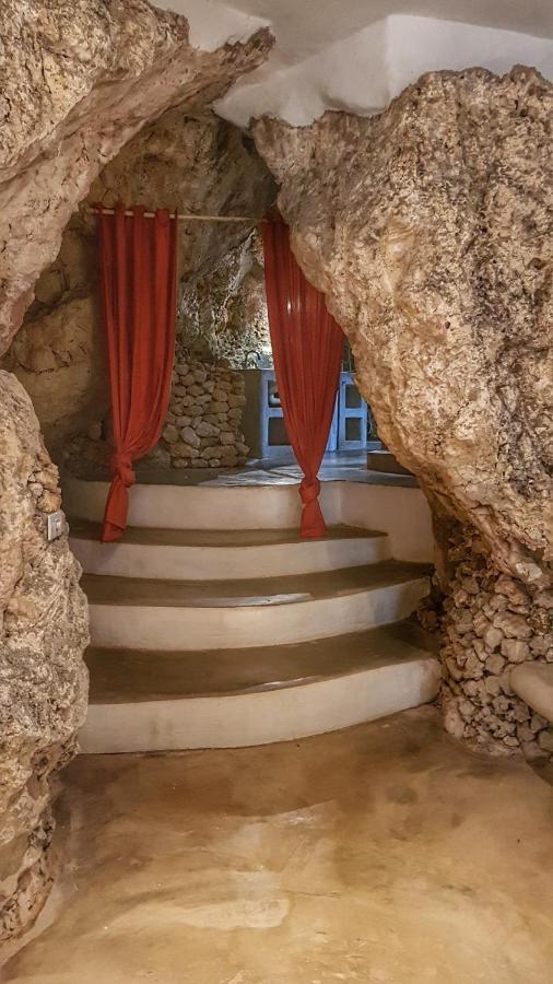 La Cueva Eco-lodge