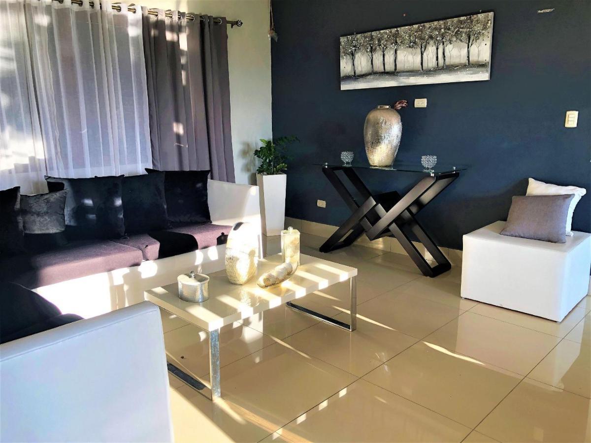 Villa Village By Hospedify, Hermosa En Alturas Con Piscina, Billar, Y Bbq Jarabacoa