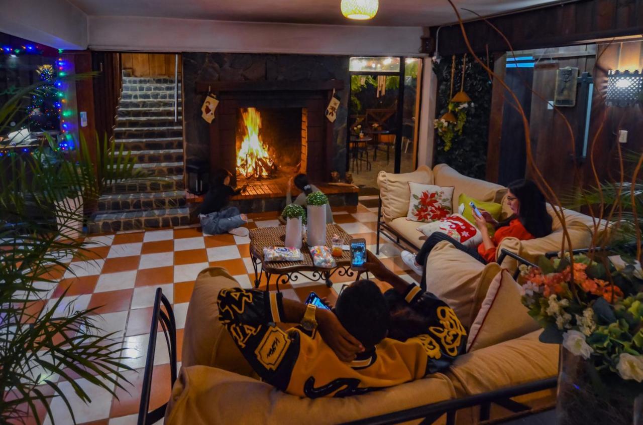 Hotel Rancho & De La Montana