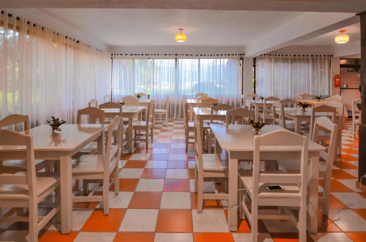 Rancho & De La Montana Hotel 3*