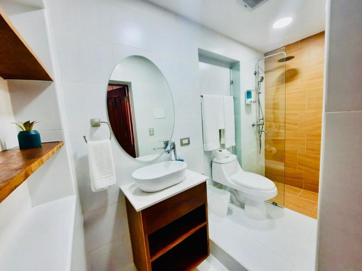 Lovely Beachfront 2 Bedrooms With 2 Pools Apartment