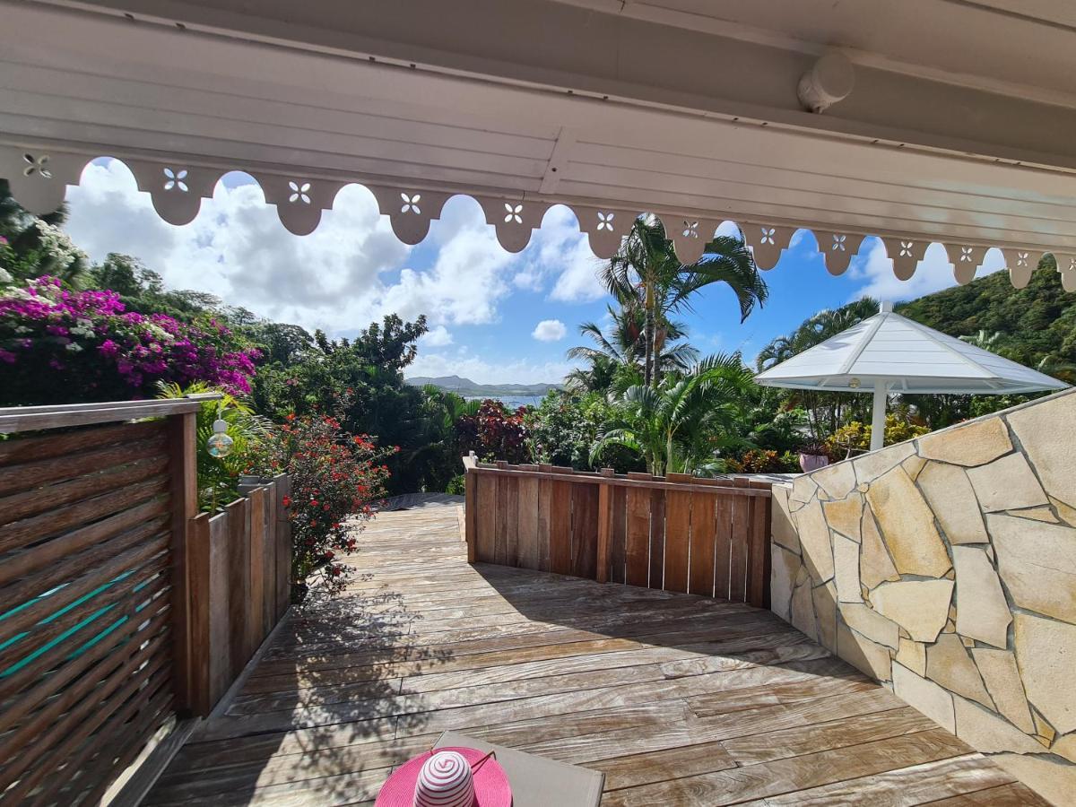 La Baie Du Marin Apartment