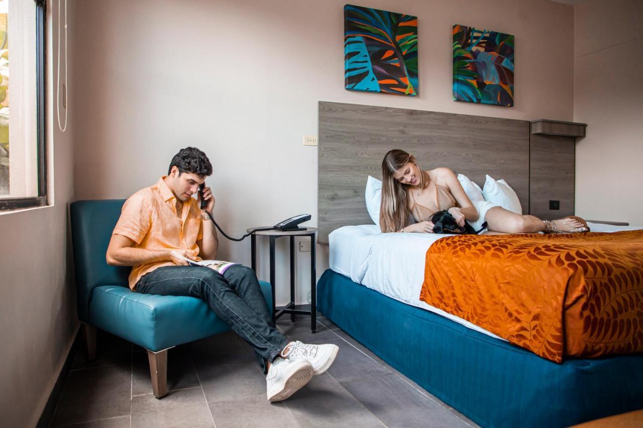 Hotel El Faro Aguadilla