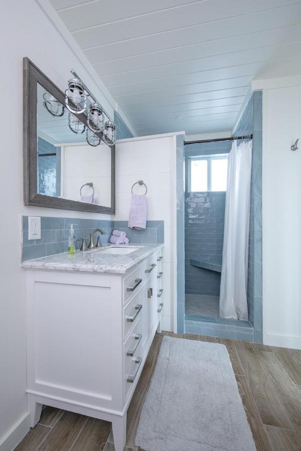 Holiday home Lavender Beach House James Cistern