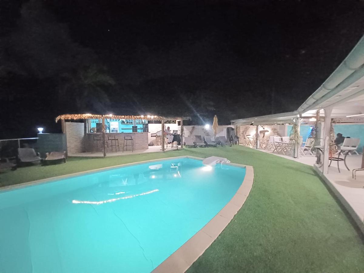 La Rose Du Bresil Marie-galante Hotel Capesterre