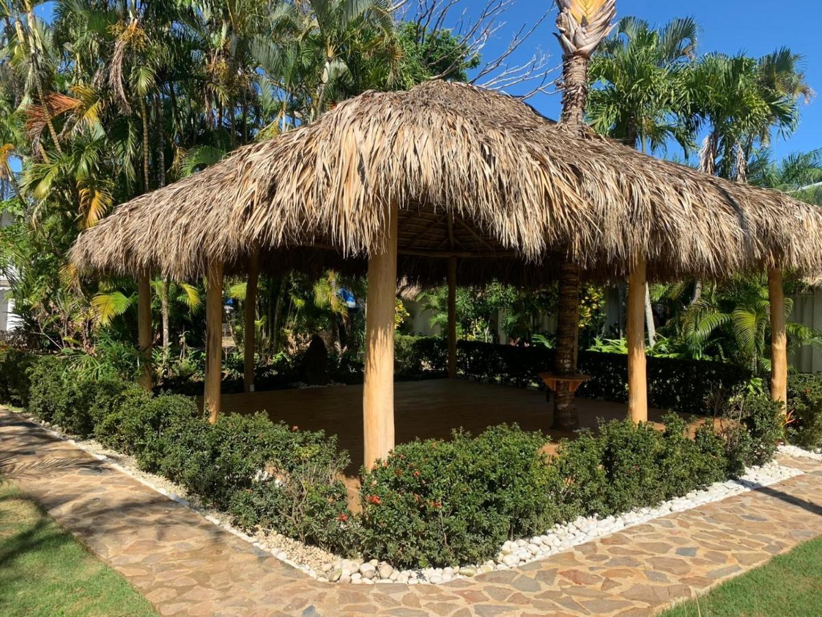 La Tortuga Hotel