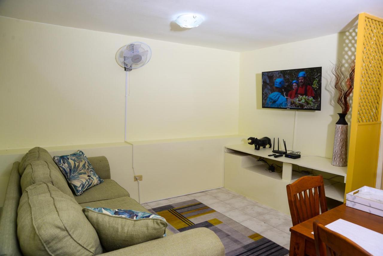 Three Palm Guest house