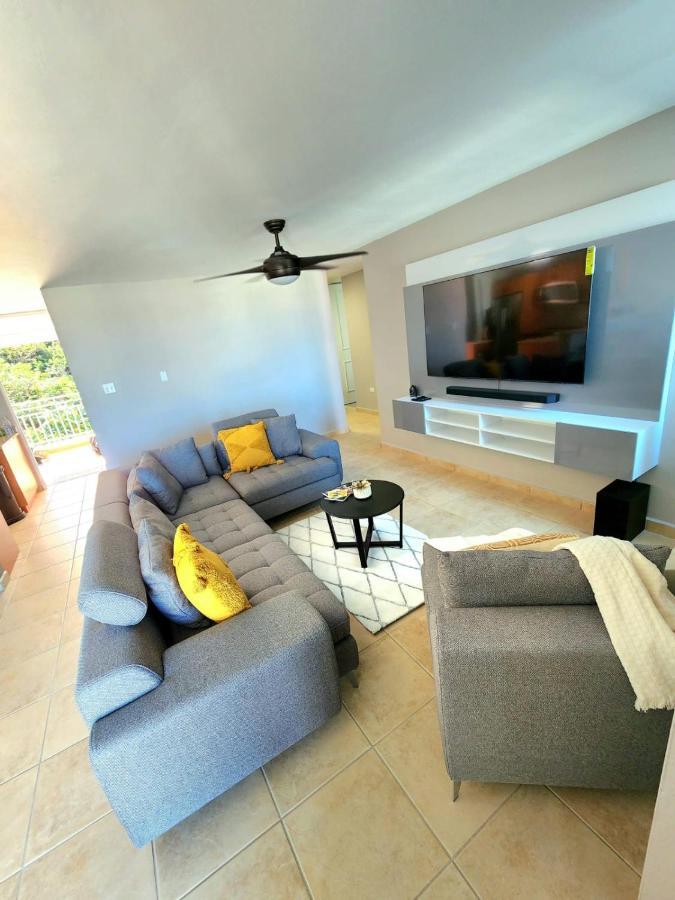 Hillside Village Retreat Rio Grande