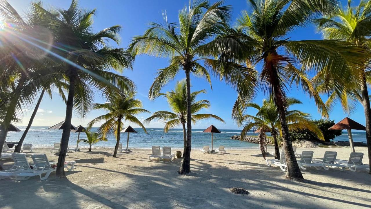 Sur La Plage, Village Sainte-anne Sainte-Anne (Grande-Terre)