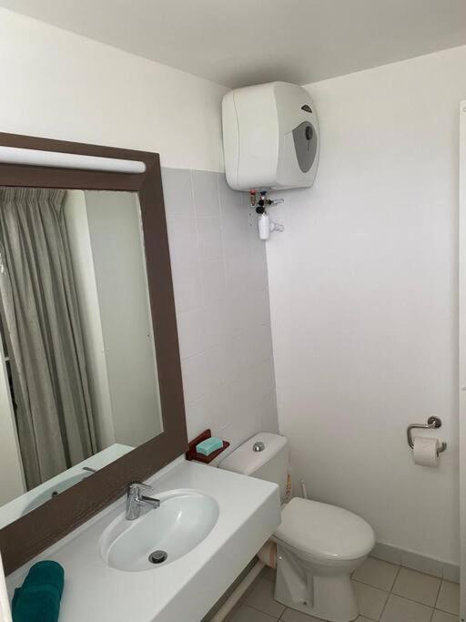 Apartment Kaza Loulou Au Manganao Au Pied De La Et Piscine Saint-Francois (Grande-Terre)