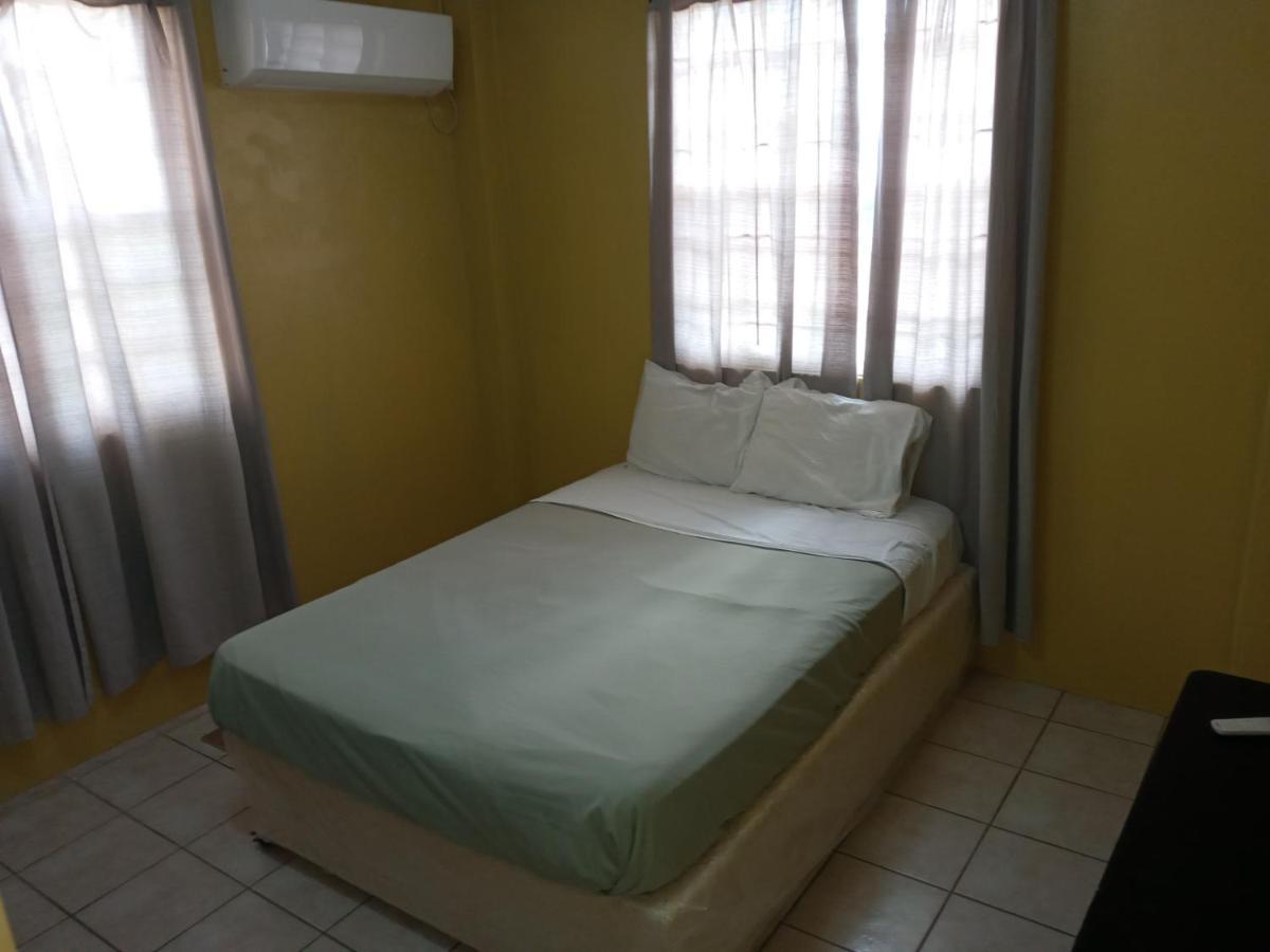 Aanola Aparthotel Castries