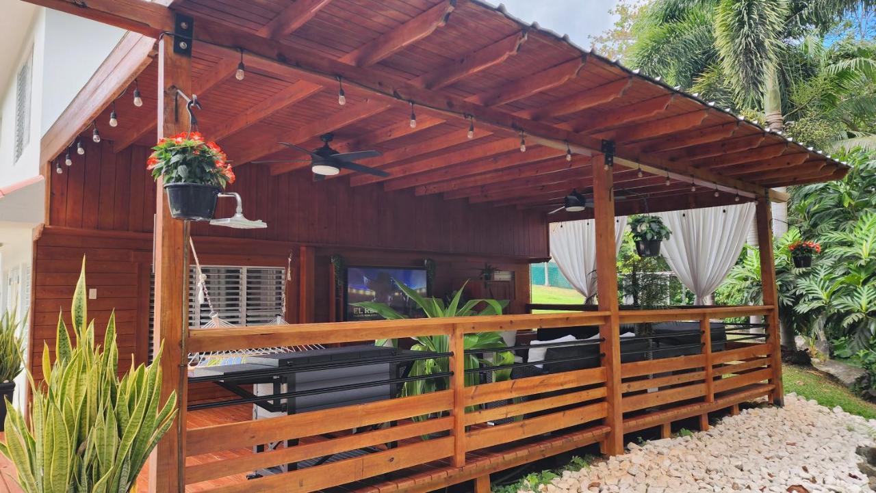 Palm's Luxury With Private Jacuzzi Aguada