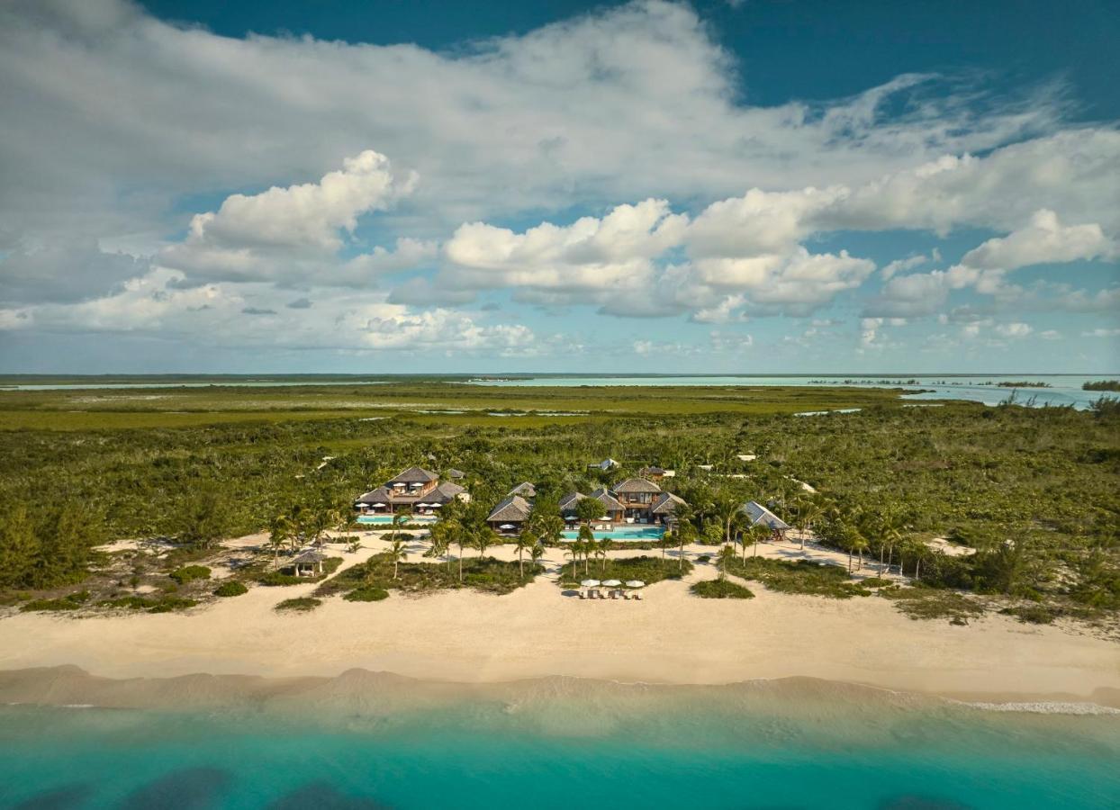Parrot Cay