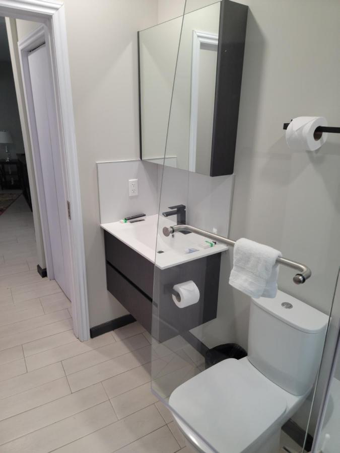 Aparthotel Hillsboro Condominiums